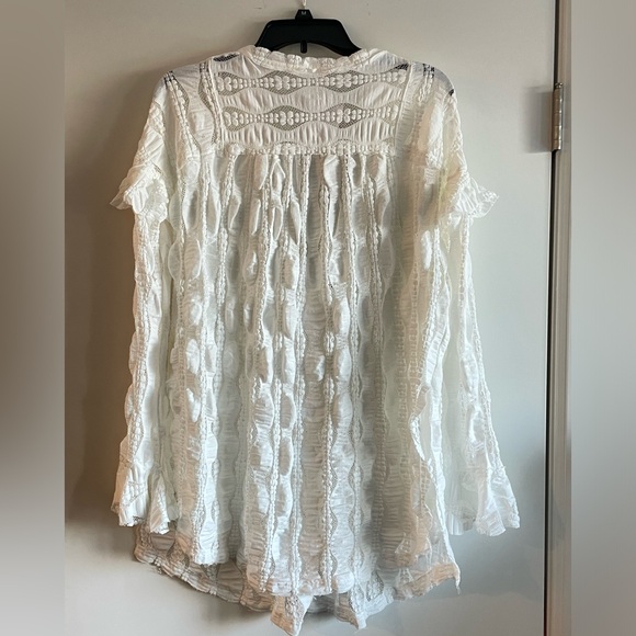 Free People - NWT - White/Ivory top or swimsuit coverup - Size Small - Picture 6 of 7